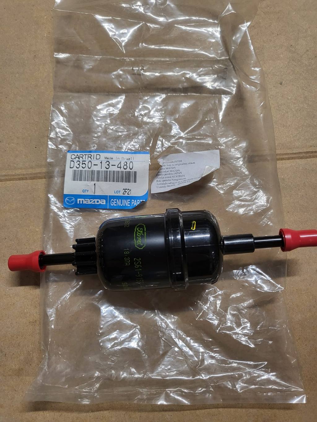 MAZDA FILTER BENZINA D35013480