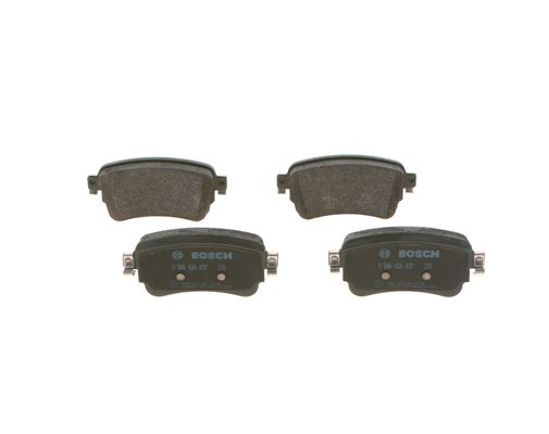 Picture of BOSCH - 0 986 424 437 - Brake Pad Set, disc brake (Braking System)