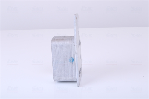 Picture of Oil Cooler -  engine oil - NISSENS - 90851