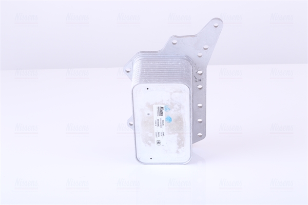 Picture of Oil Cooler -  engine oil - NISSENS - 91125