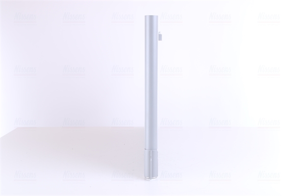 Picture of Condenser -  air conditioning - NISSENS - 940765
