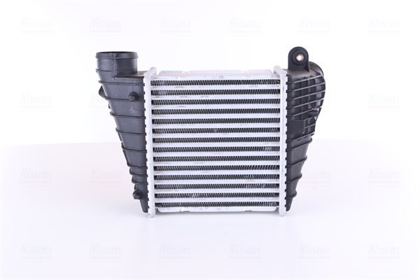 Picture of NISSENS - 96847 - Intercooler, charger (Air Supply)