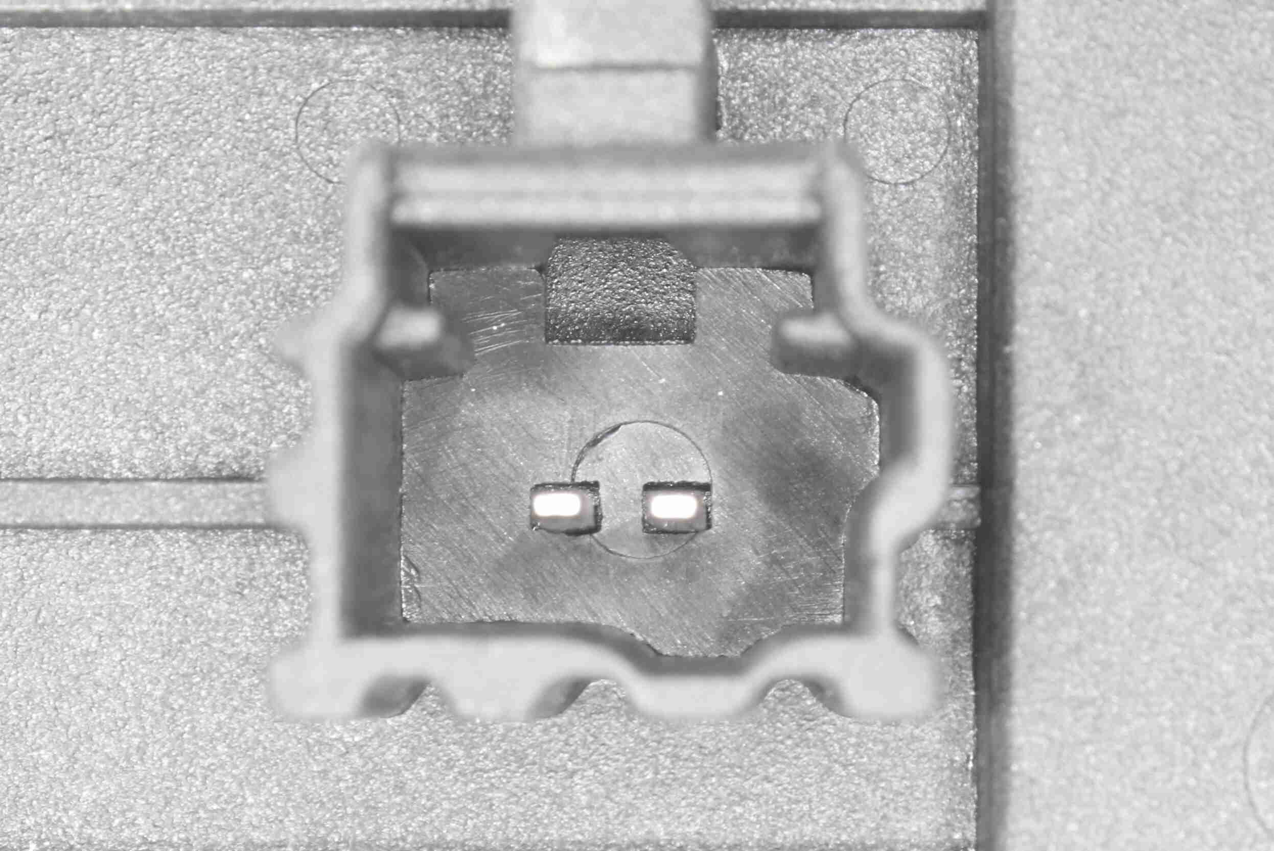 Picture of VEMO - V22-79-0007 - Regulator, passenger compartment fan (Heating/Ventilation)