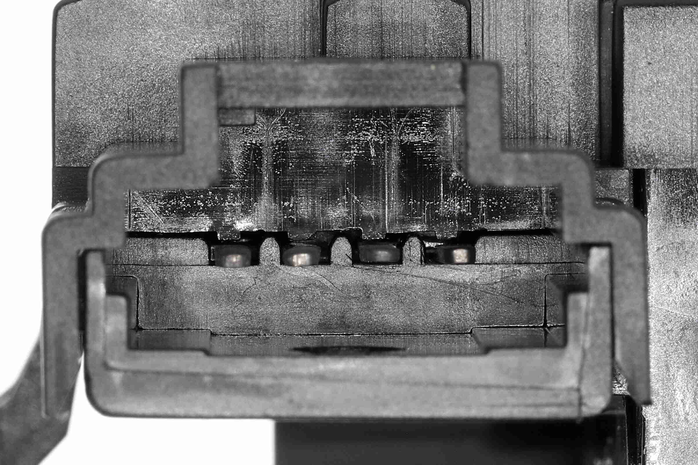 Picture of VEMO - V46-85-0004 - Tailgate Lock (Lock System)