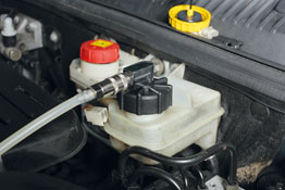 Picture of LASER TOOLS - 4832 - Filling/Bleeding Unit, brake hydraulics (Workshop Devices)