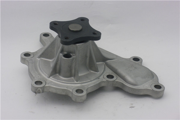 Picture of Water Pump, engine cooling - GMB - GWN-76A